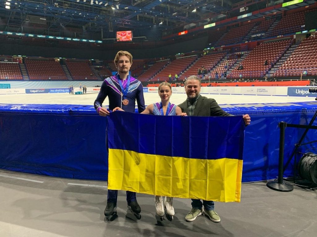 Днепровские фигуристы завоевали «бронзу» турнира «Путь к Играм-2026»