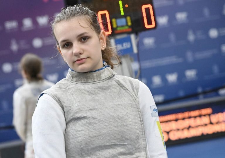 Украинка Кристина Петрова выиграла бронзовую медаль юниорского чемпионата Европы по фехтованию