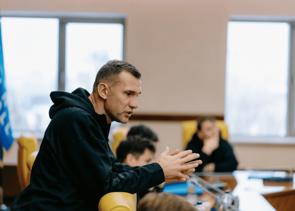 УАФ создаст собственное мобильное приложение UAF Mobile App
