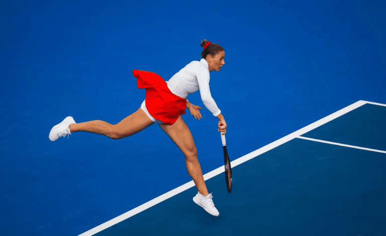 Марта Костюк одержала сенсационную победу над 3-й ракеткой мира Коко Гофф на WTA 1000 в Дохе