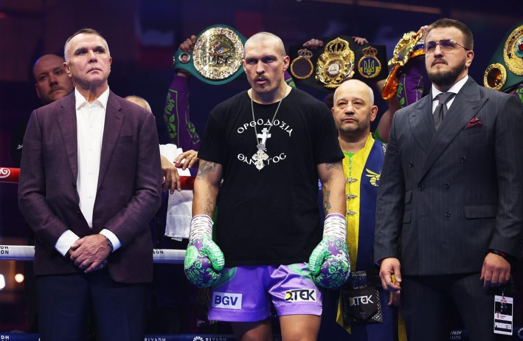 Олександр Усик заявив про намір провести поєдинок у Києві