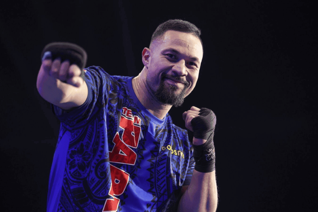 Паркер остался обязательным претендентом на титул WBO против победителя боя Усик — Дюбуа