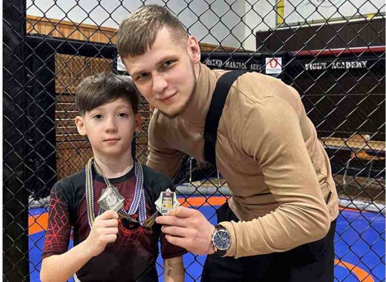 Каменчане завоевали 10 наград чемпионата Украины по казацкому двобою