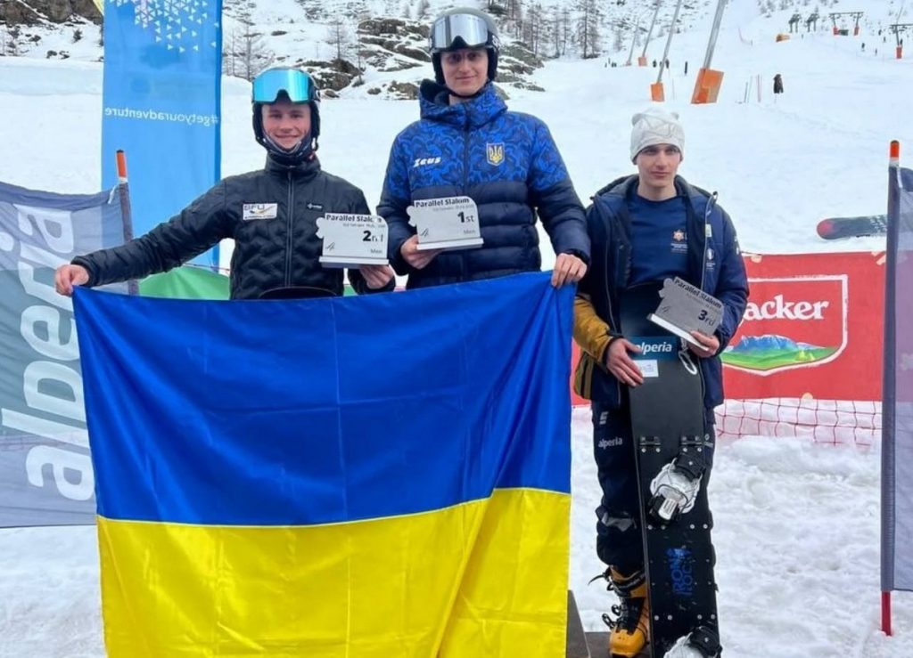 Украинские сноубордисты завоевали 5 медалей на международном турнире в Италии
