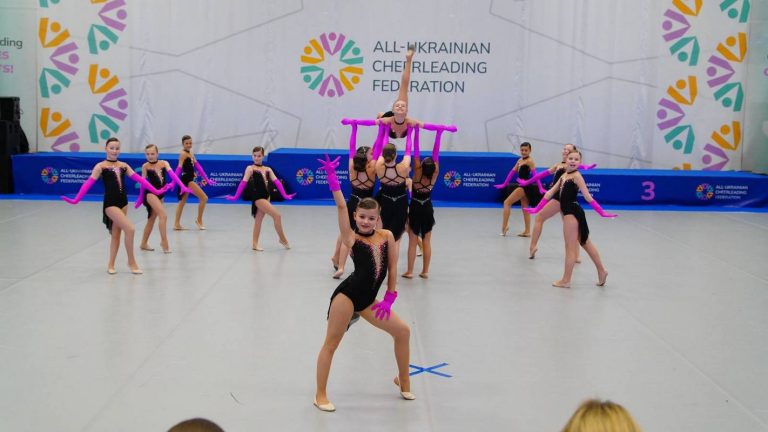Каменские черлидеры стали призерами чемпионата Украины во Львове