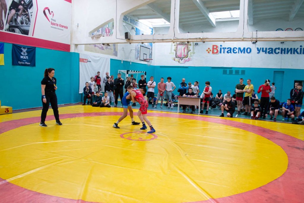Пам’яті Юрія Єлисєєва: у Кам’янському відбувся чемпіонат області з греко-римської боротьби