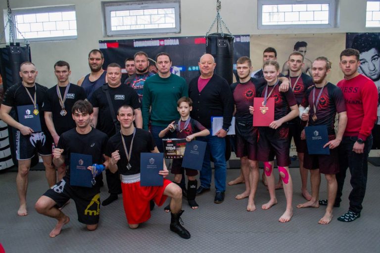 У Кам’янському відзначили переможців та призерів чемпіонату України з козацького двобою