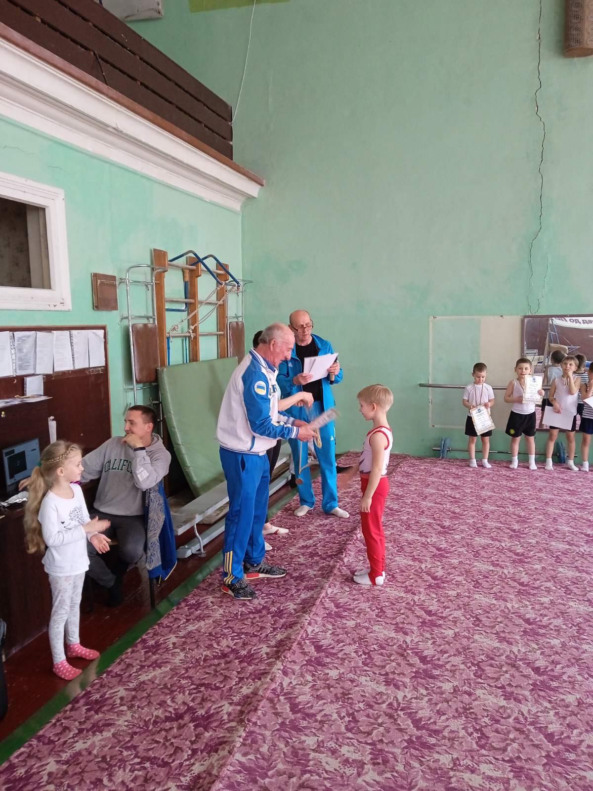 У Кам'янському відбувся відкритий чемпіонат міста зі спортивної гімнастики