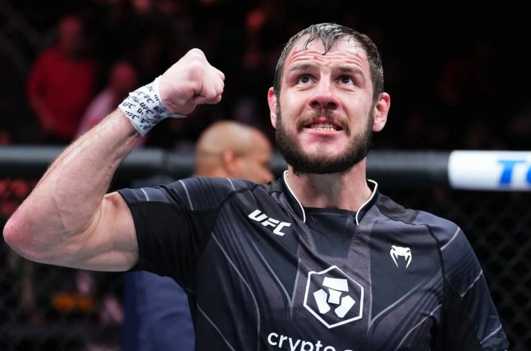 Український боєць UFC Крилов оголосив про зміну громадянства та перехід під російський прапор