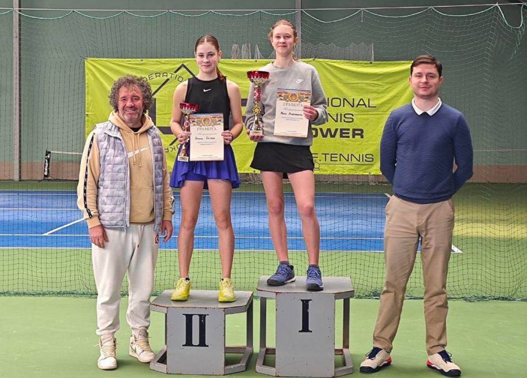 Кам’янські тенісисти вибороли нагороди турніру FERREXPO OPEN U14