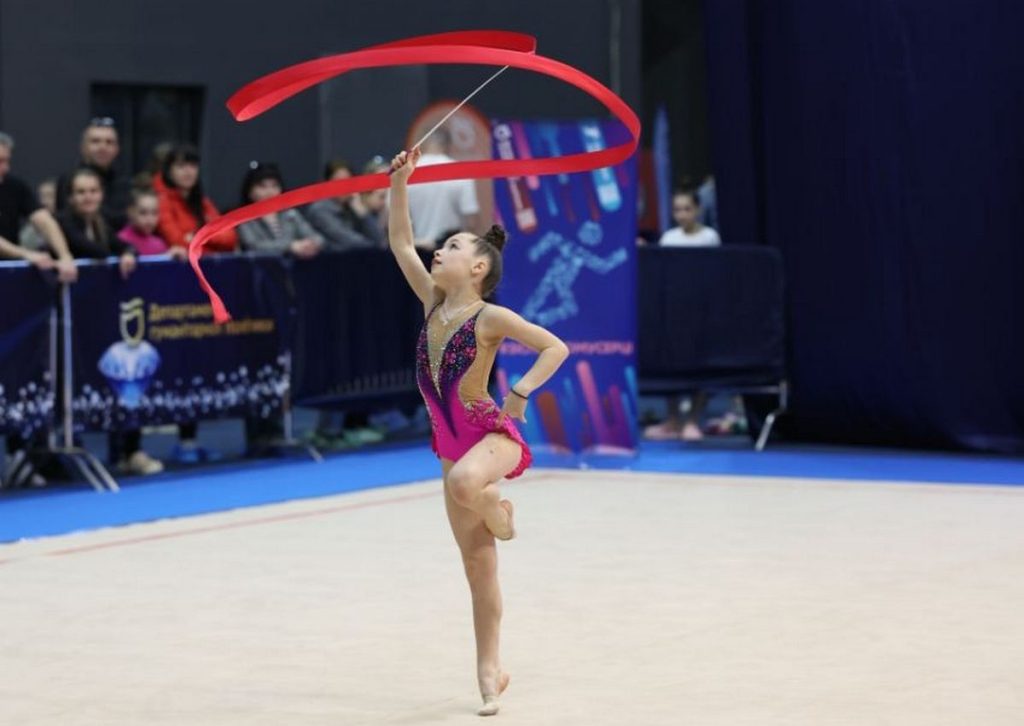 “Dnipro Diamonds Open Cup”: гімнастки Кам’янського гідно виступили на всеукраїнському турнірі