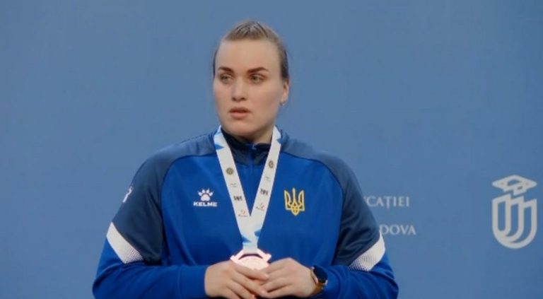 Важкоатлетка Манєвська виборола “бронзу” чемпіонату Європи