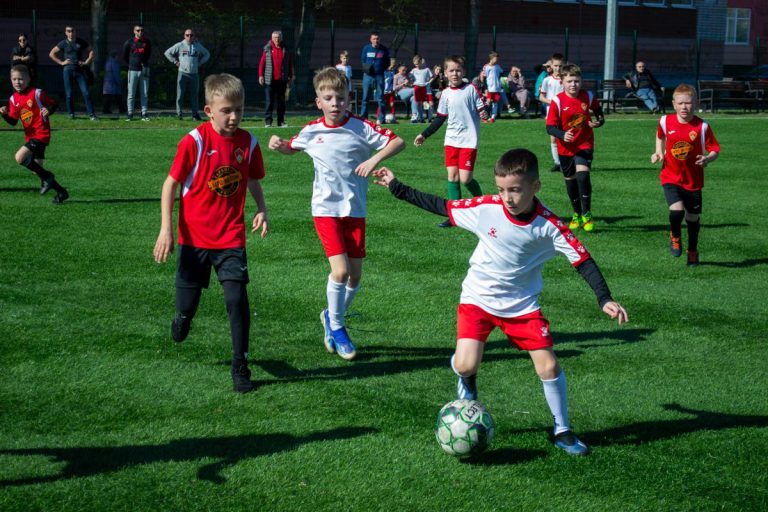 Футбольна весна: у Кам’янському відбувся Кубок відкриття сезону