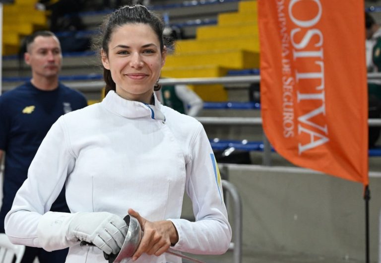 Українка Влада Харькова виборола бронзову медаль на етапі Кубка світу з фехтування