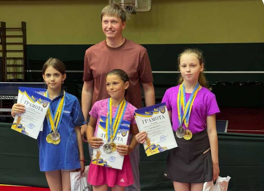 Кам’янські тенісистки стали призерками обласного чемпіонату