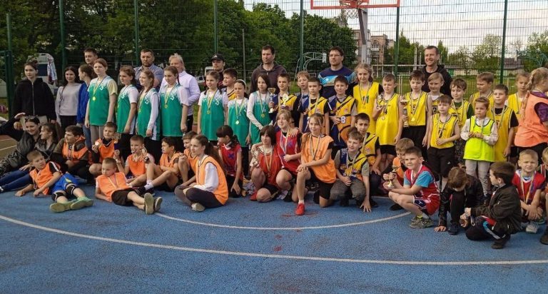 Баскетболісти Кам’янського відзначились на турнірі у Тернівці