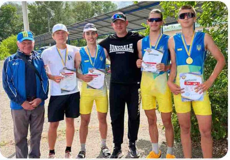 Гребцы Каменского — призеры чемпионата Днепропетровщины