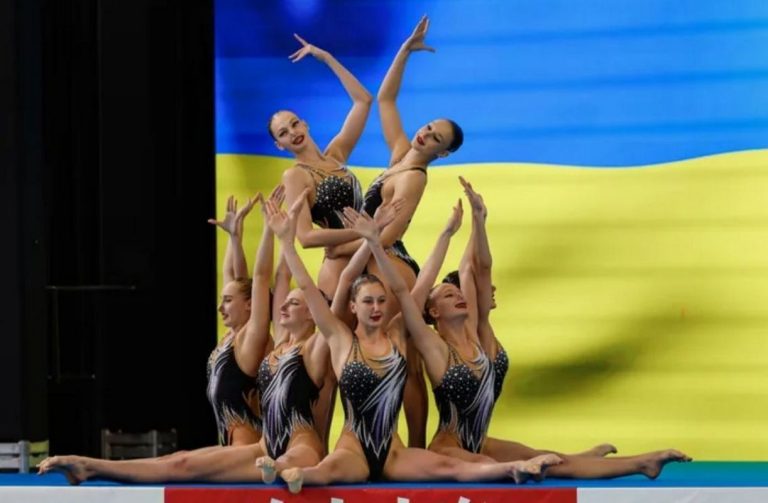 Украинки завоевали первую медаль на чемпионате Европы по артистическому плаванию
