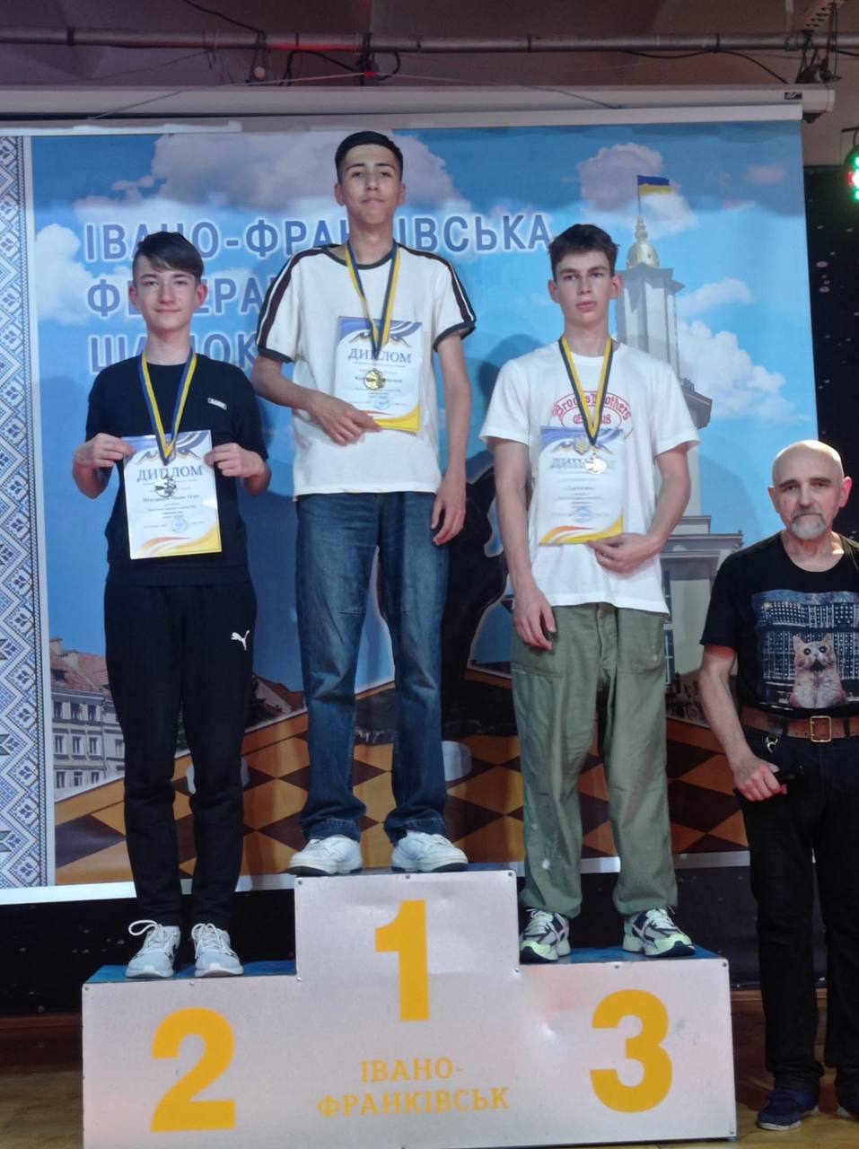Шашкісти Кам’янського - призери чемпіонату України в Івано-Франківську