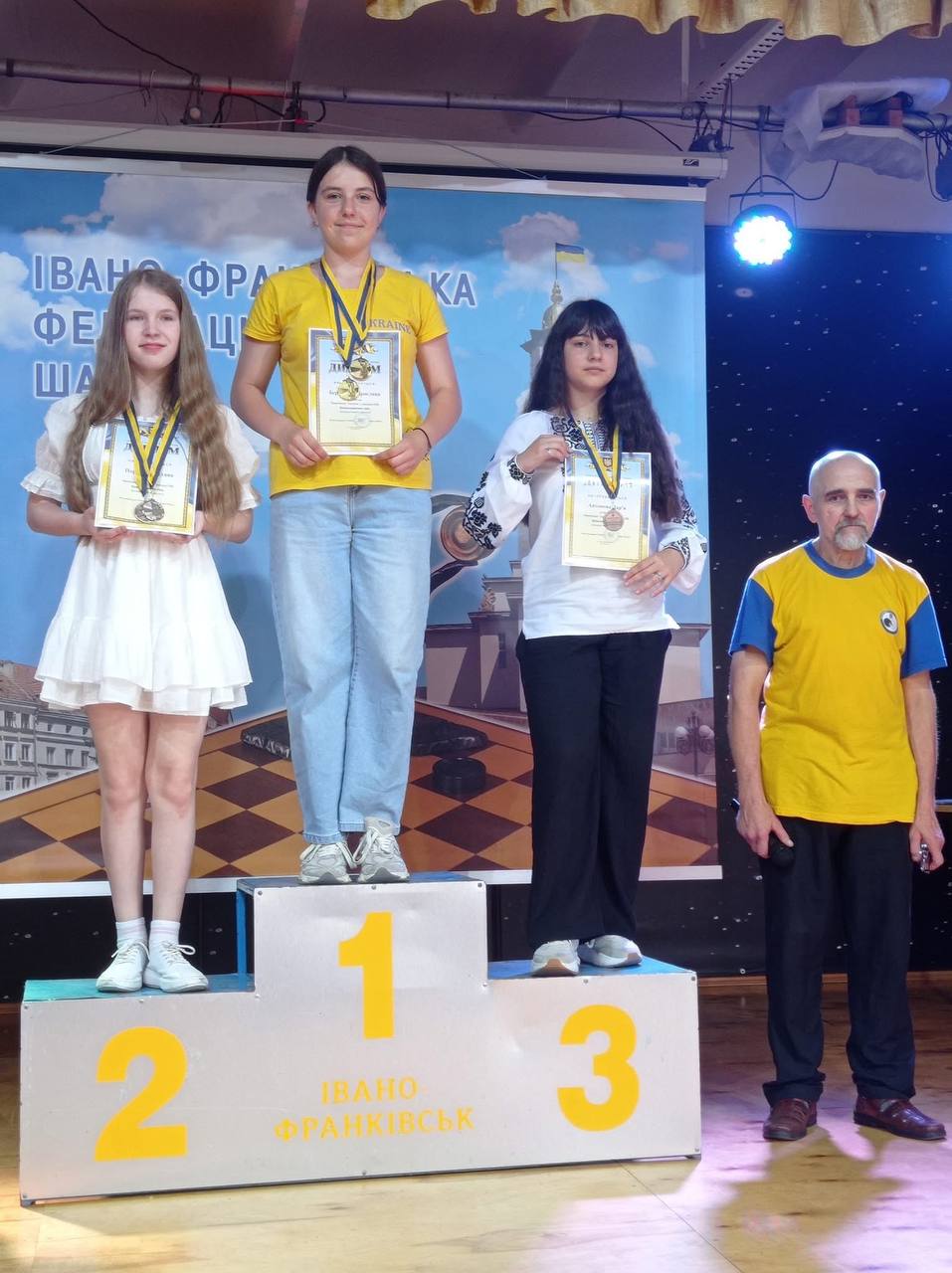 Шашкісти Кам’янського - призери чемпіонату України в Івано-Франківську