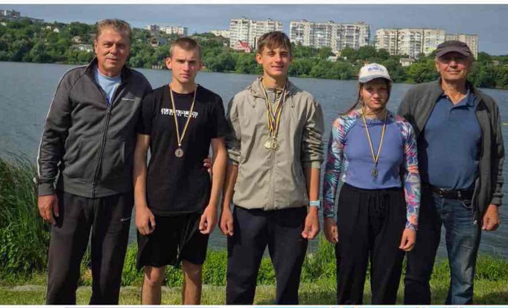 Каменские гребцы — призеры зональных соревнований командного чемпионата Украины в Умани