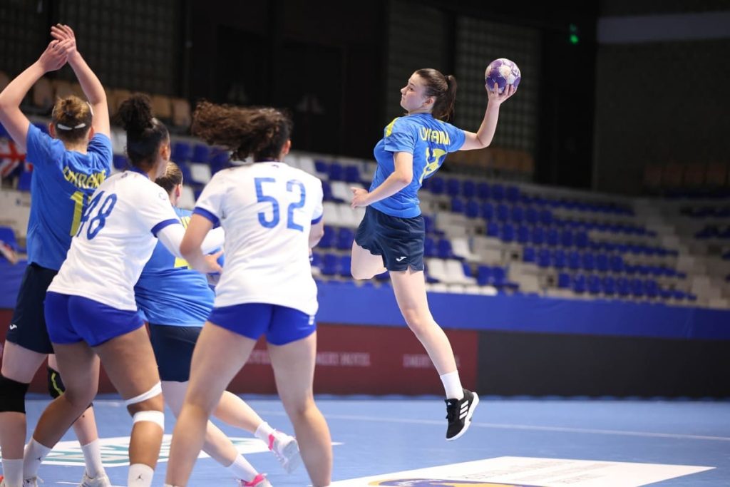 Збірна України U-17 вийшла у півфінал чемпіонату Європи-2025 з гандболу