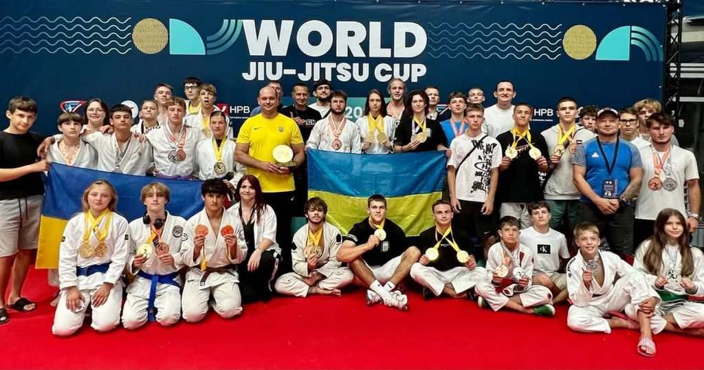 Збірна України з джиу-джитсу виборола перше місце в Європі та світі
