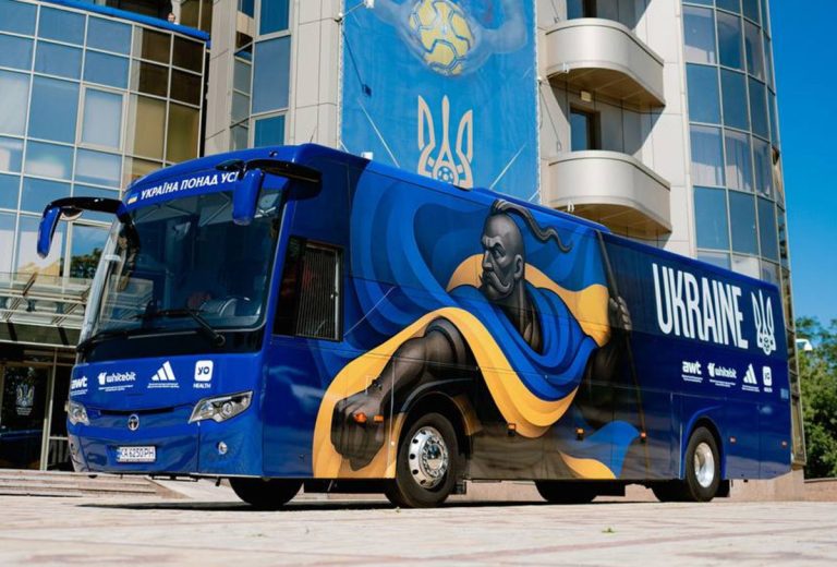 УАФ представила автобус национальной сборной Украины (видео)