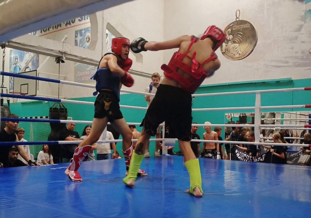 “King of the Ring”: у Кам’янському відбувся Всеукраїнський турнір з кікбоксингу до Дня пам’яті захисників України