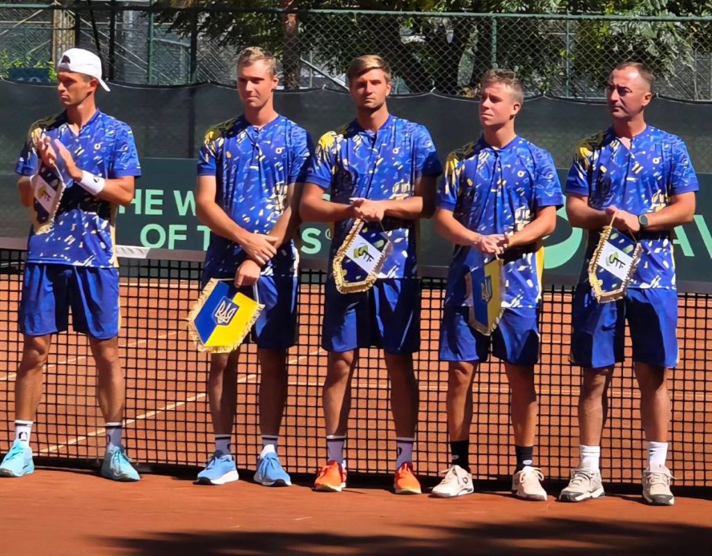 Сборная Украины по теннису выиграла все матчи против Доминиканы и вышла в плей-офф Первой мировой группы Кубка Дэвиса