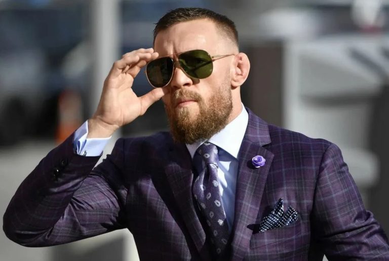 Звездный боец ​​UFC Конор Макгрегор снялся с выборов на пост президента Ирландии
