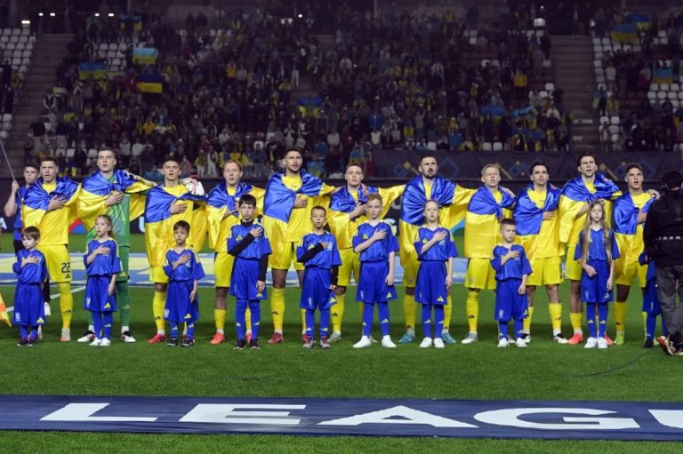 Збірна України з футболу назвала заявку на стартовий матч відбору ЧС-2026 проти Франції