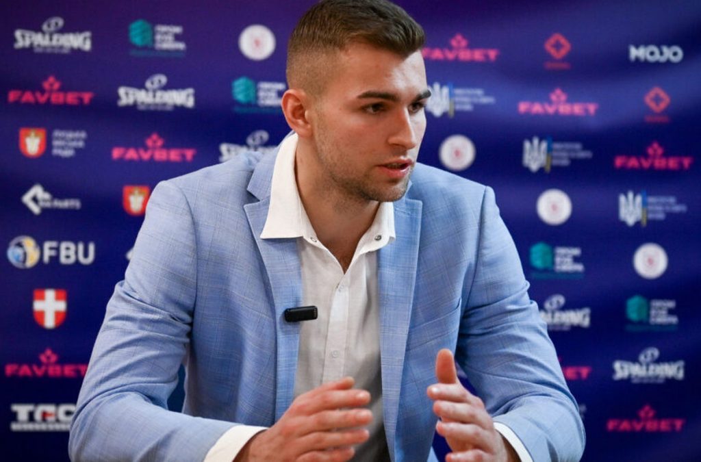 «Старый Луцк» объявил об отставке главного тренера Антона Мусиенко