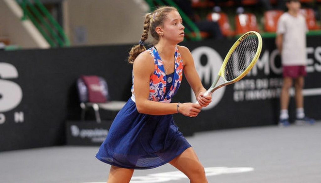 Украинка Подрез вышла в полуфинал турнира ITF W75 во Франции