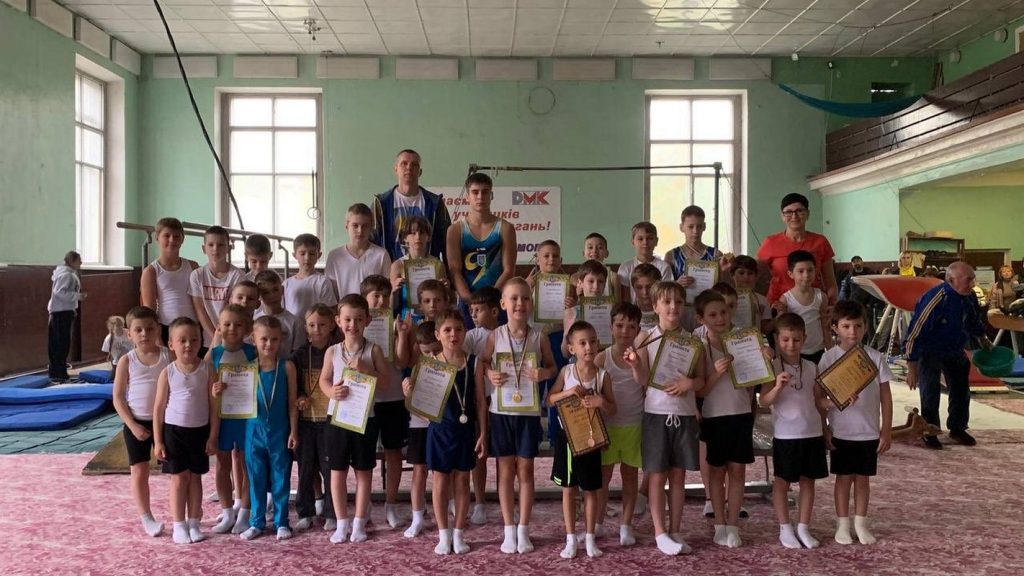 У Кам’янському відбувся відкритий чемпіонат ДЮСШ №4 зі спортивної гімнастики