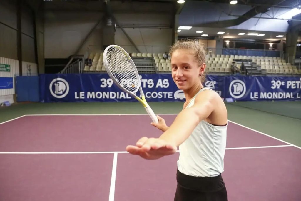18-річна Вероніка Подрез стала переможницею турніру ITF W75 у Франції