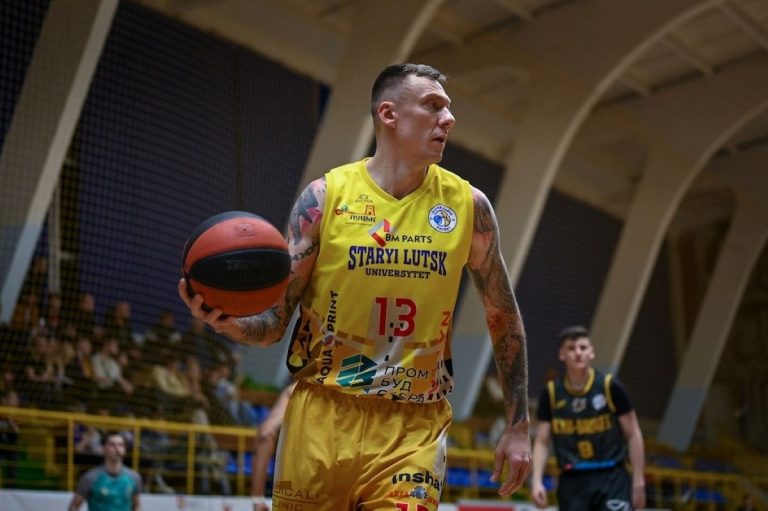 БК “Хмельницький” підписав чемпіона Суперліги Липовцева