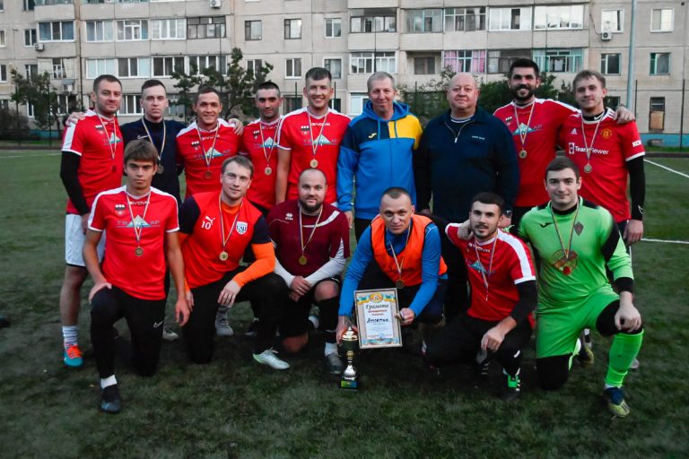 «Атлетик» разгромил «ПМГУ Камет-сталь» в финале Кубка Каменского по футболу