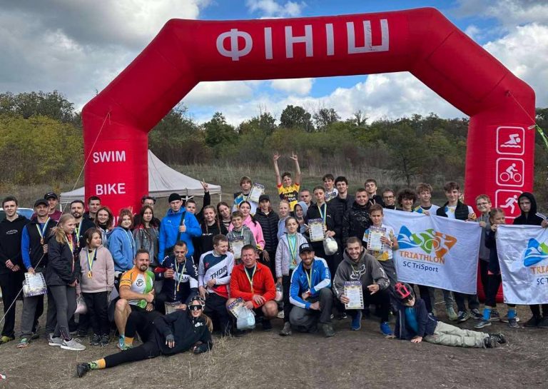 Каменское приняло открытый чемпионат города по кроссовому дуатлону