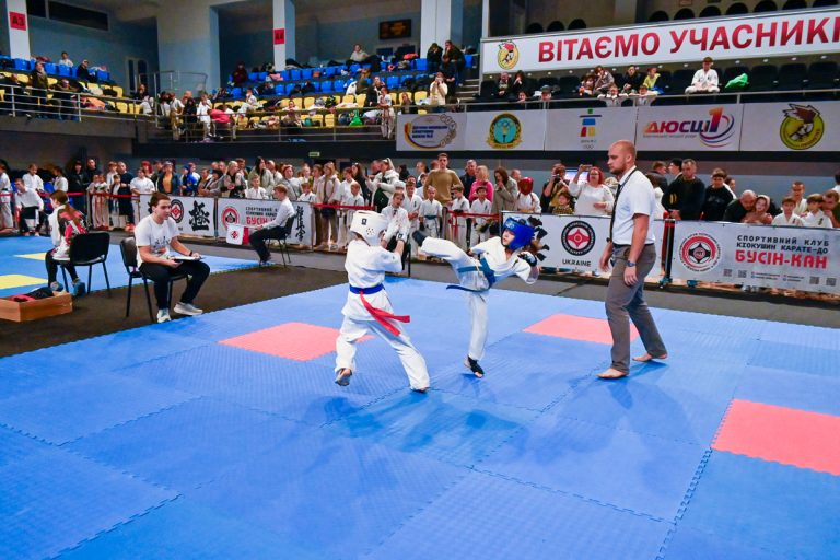Каменское приняло Открытый турнир по киокушин каратэ «OPEN OYAMA CUP»