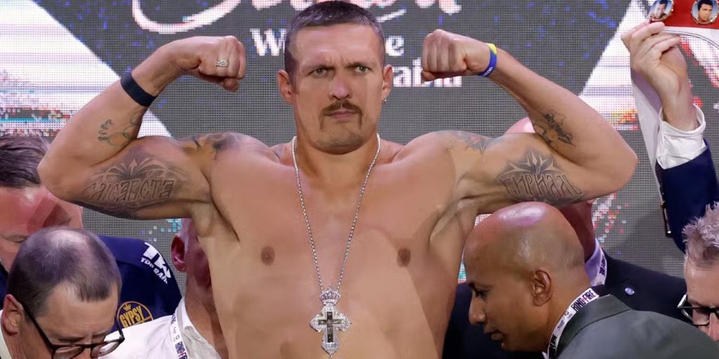 Усик потрапив у топ-5 найбагатших боксерів усіх часів за версією GiveMeSport