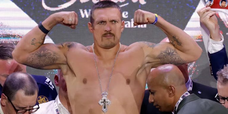Усик попал в топ-5 самых богатых боксеров всех времен по версии GiveMeSport