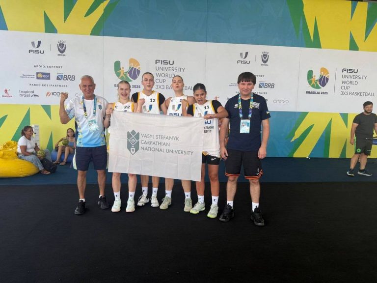 Українські баскетболістки стали віце-чемпіонками світу з баскетболу 3х3 серед університетів