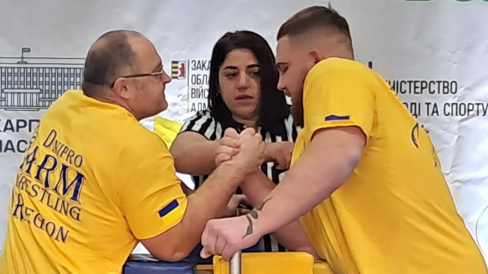 Кам’янські спортсмени вибороли низку медалей на Кубку України з параармрестлінгу