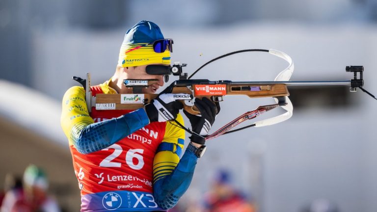 Український біатлоніст Мандзин фінішував 30-м у чоловічому спринті на другому етапі Кубка світу з біатлону у Гохфільцені