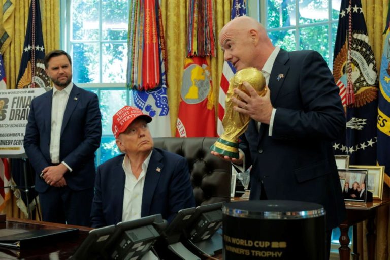 Дональд Трамп отримає Премію миру на жеребкуванні ЧС-2026 з футболу