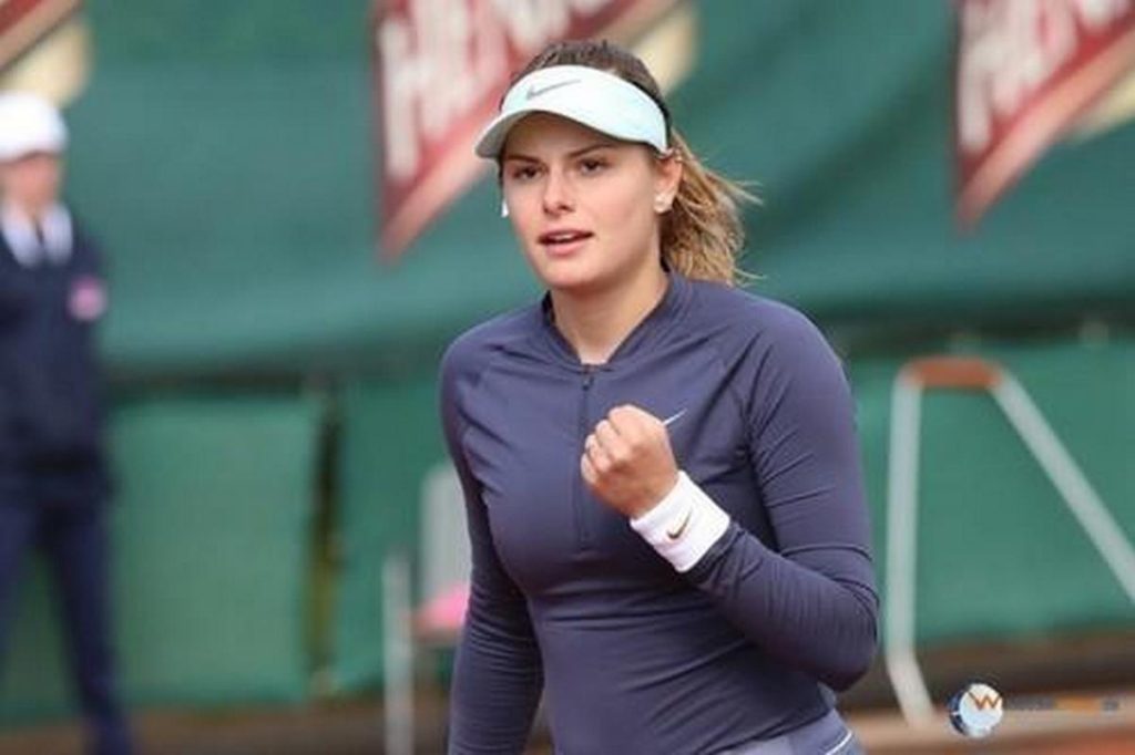 Катарина Завацкая уступила в четвертьфинале турнира ITF в Анталье
