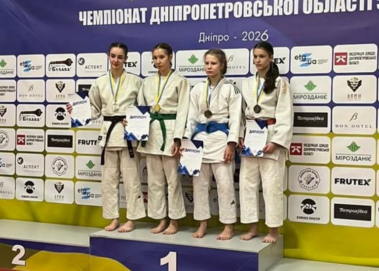 Каменская дзюдоистка завоевала «серебро» областного чемпионата