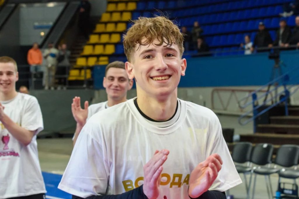 Українець Ілля Приходько став наймолодшим гравцем в історії чемпіонатів Європи з футзалу