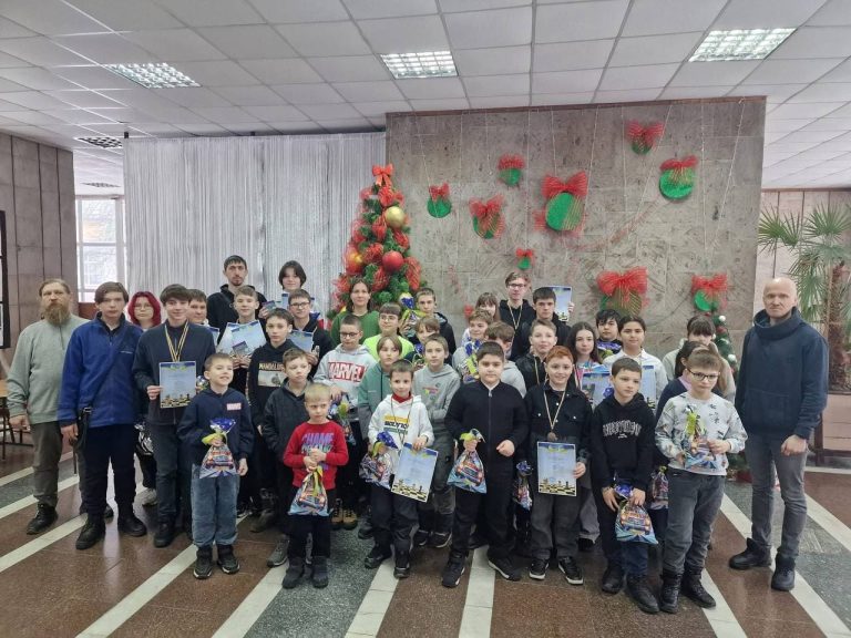 У Кам’янському визначилися переможці відкритого шахового турніру “Снігова Королева-2026”